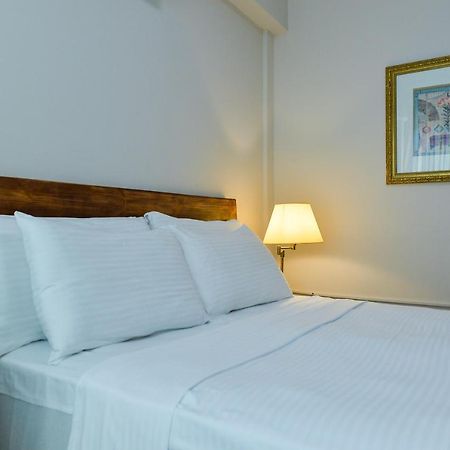 Central Hotel チャルトゥボ エクステリア 写真