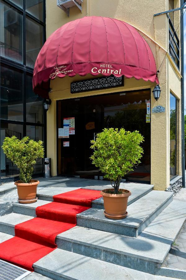 Central Hotel チャルトゥボ エクステリア 写真